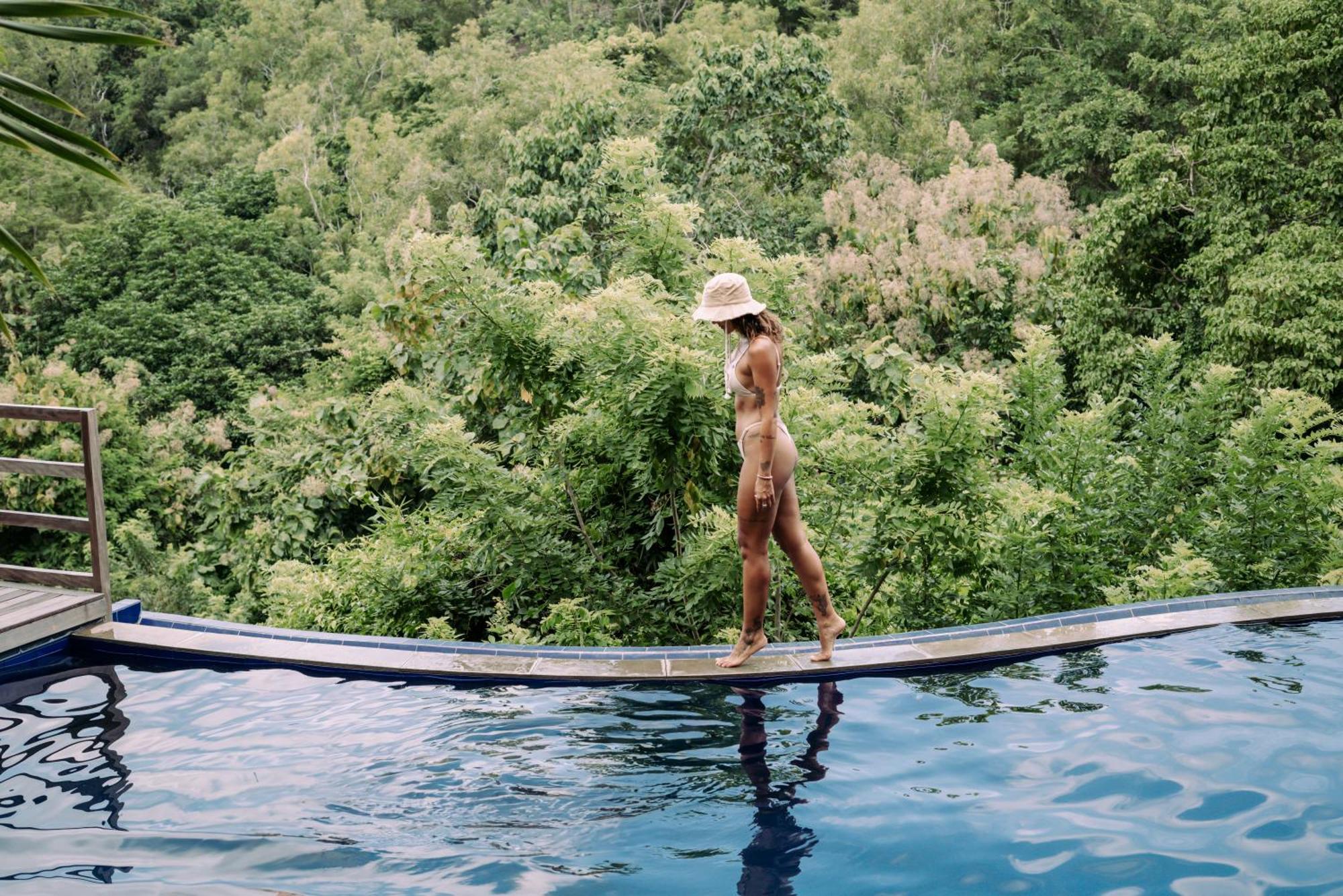 Bagus Ink Surf Camp Vandrehjem Uluwatu Eksteriør billede