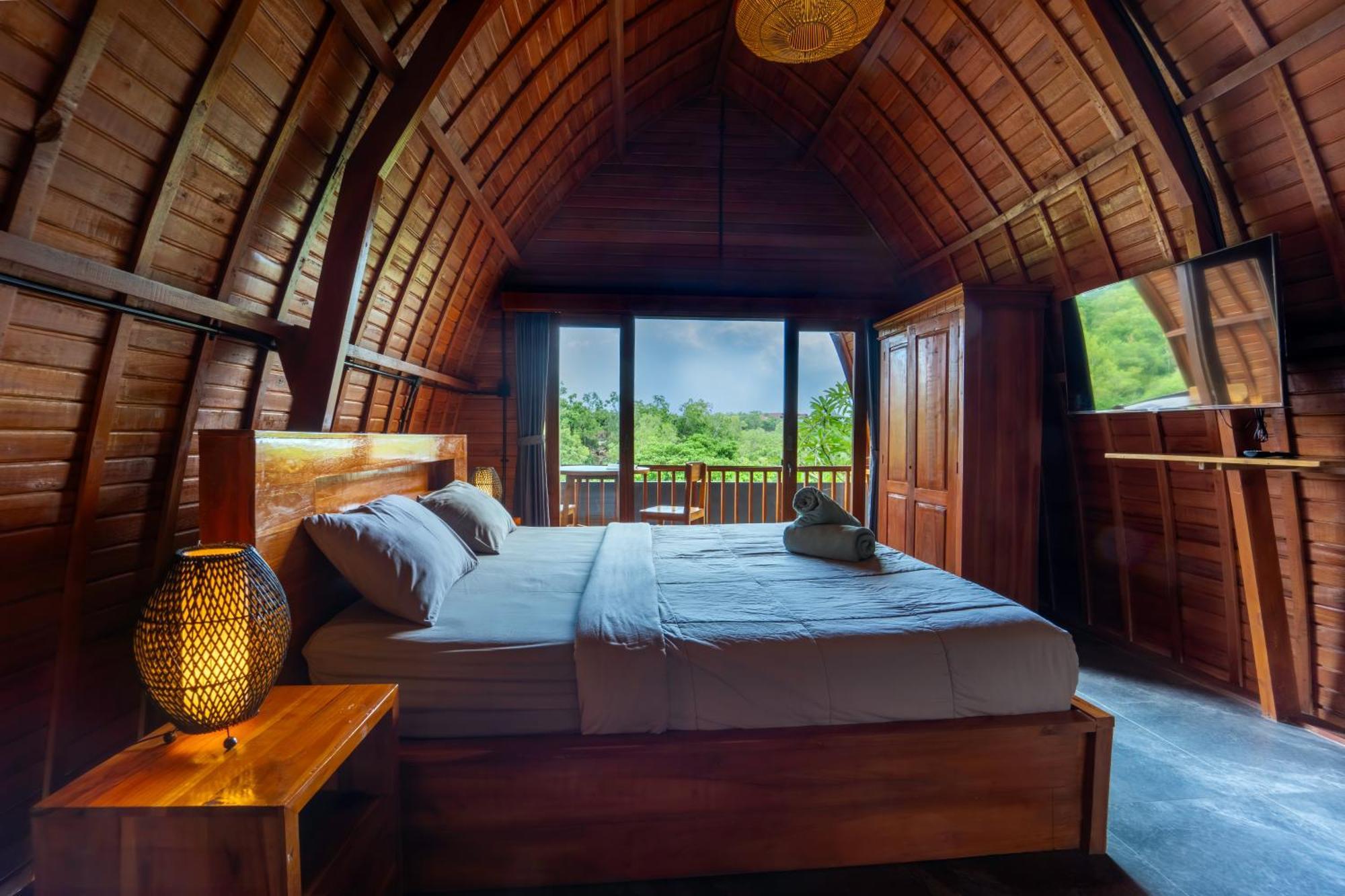 Bagus Ink Surf Camp Vandrehjem Uluwatu Eksteriør billede