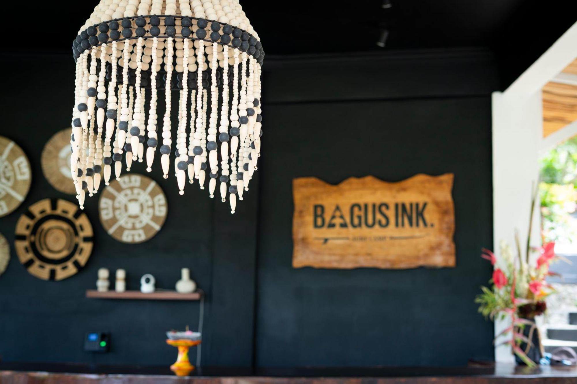 Bagus Ink Surf Camp Vandrehjem Uluwatu Eksteriør billede