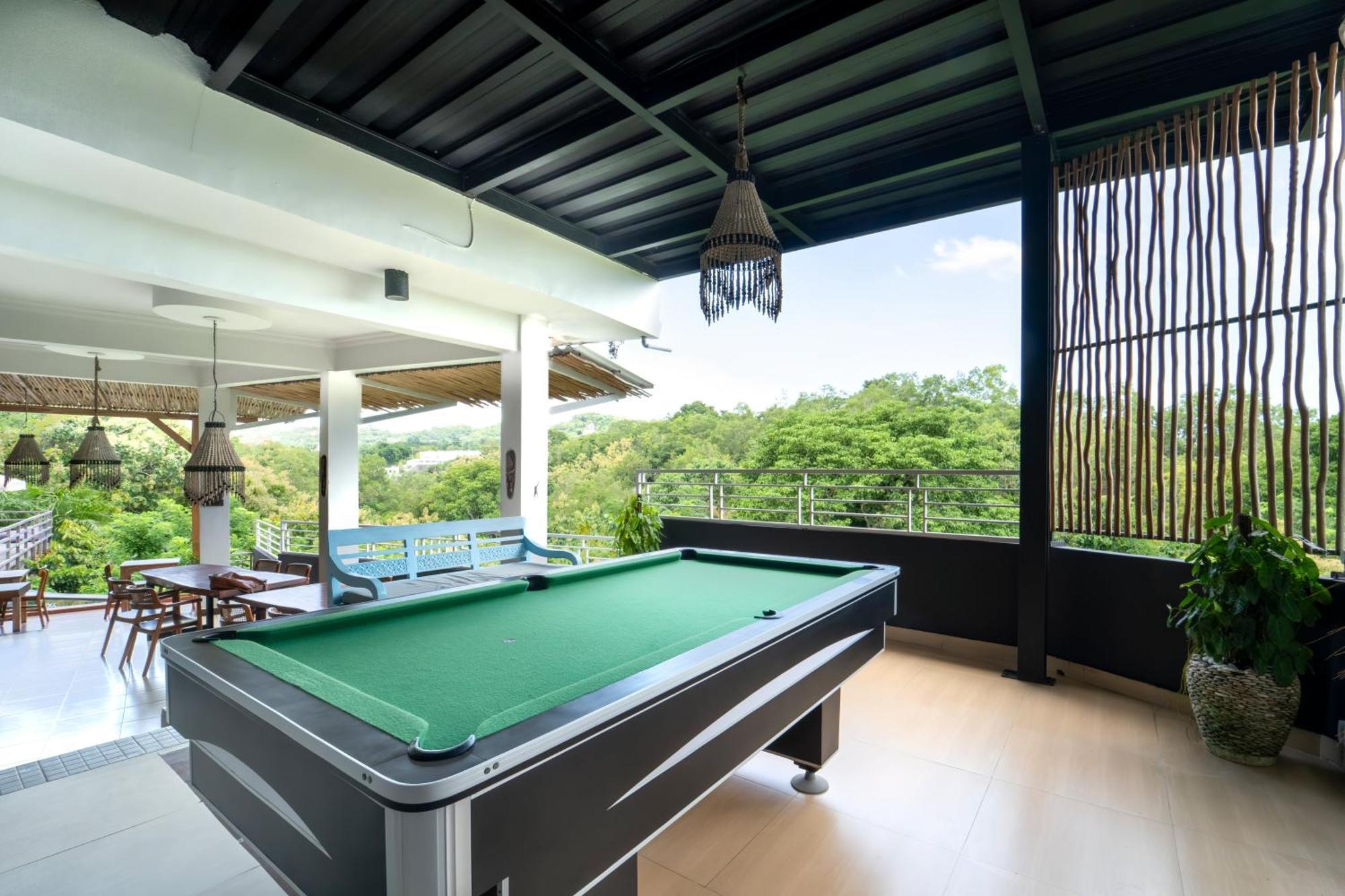 Bagus Ink Surf Camp Vandrehjem Uluwatu Eksteriør billede